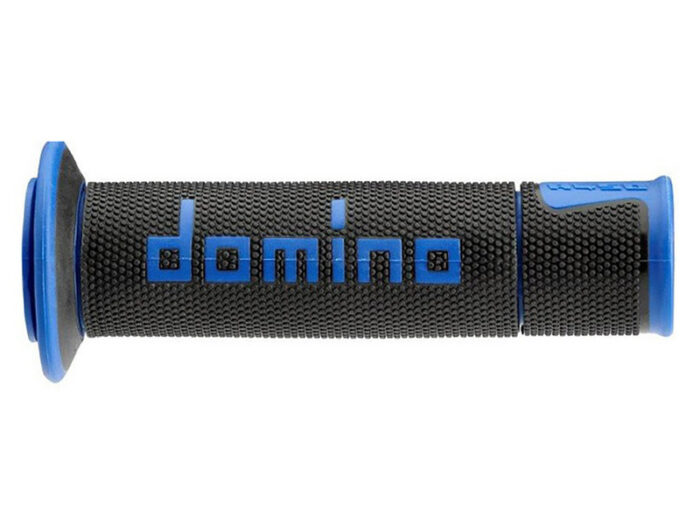 Domino A450 handvatten zwart-blauw Domino A450 Street Racing Full Diamond handvatten met zwarte hoofdkleur en blauwe accenten.