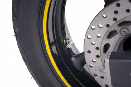 Puig haakse ventielen 11 mm Zilver